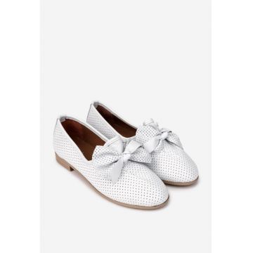 Pantofi dama  din piele alba cu ornament