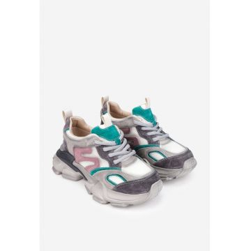Pantofi dama  gri din material textil si piele intoarsa cu detalii colorate