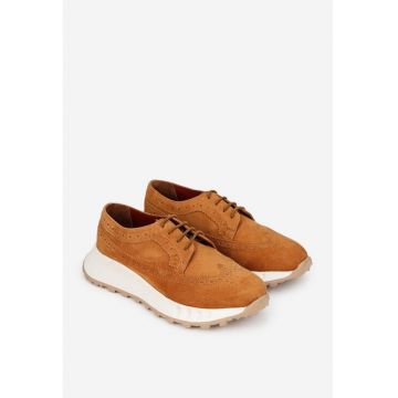 Pantofi dama maro din piele intoarsa cu aspect perforat