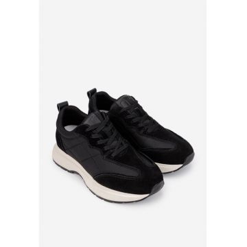 Pantofi dama  negri din piele intoarsa si material textil