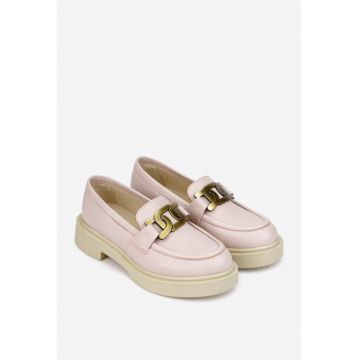 Pantofi dama roz pudra din piele texturata cu ornament