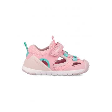 Pantofi cu inchidere velcro si decupaje - Piersica/Albastru deschis/Bej deschis
