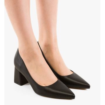 Pantofi cu toc Kanuy Negri