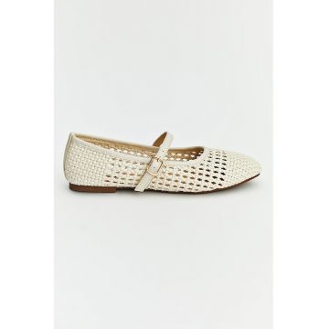 Balerini Mary-Jane cu model cu perforatii - Alb fildes/Bej deschis
