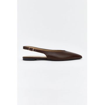 Balerini slingback de piele ecologica cu varf ascutit - Maro