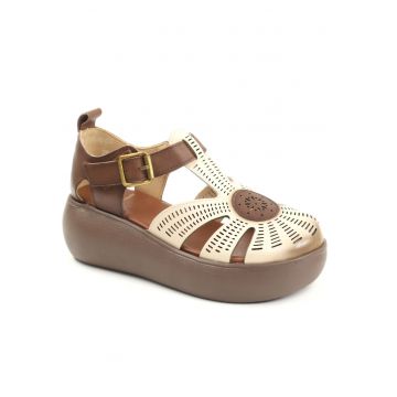 Pantofi dama decupati piele naturala 10682 - Maro