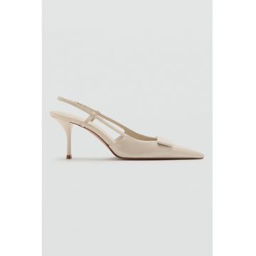 Pantofi slingback cu aspect lacuit - Bej deschis