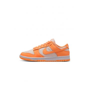 W  Dunk Low Peach Cream